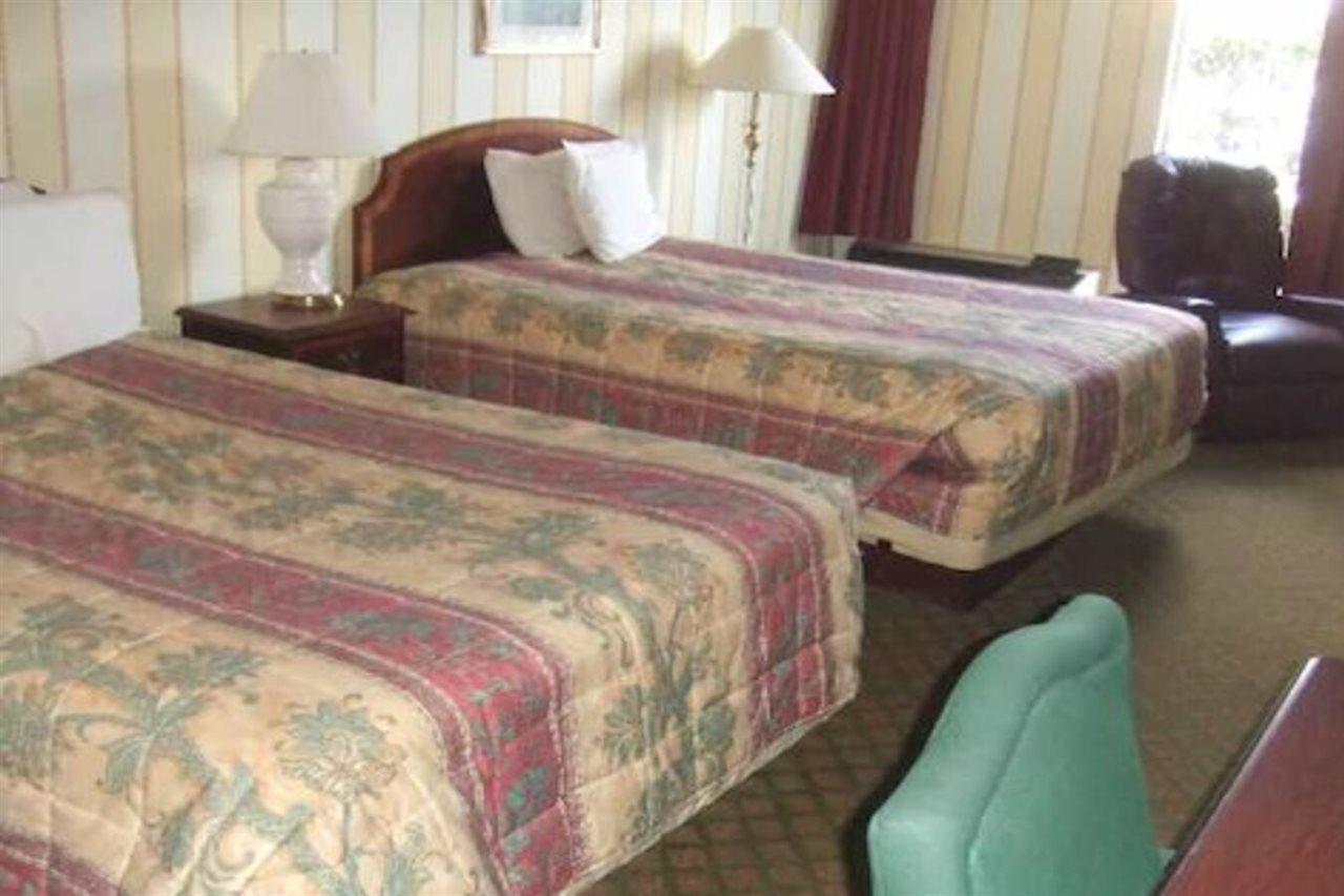 A Victory Inn & Suites - Ανν Άρμπορ Εξωτερικό φωτογραφία